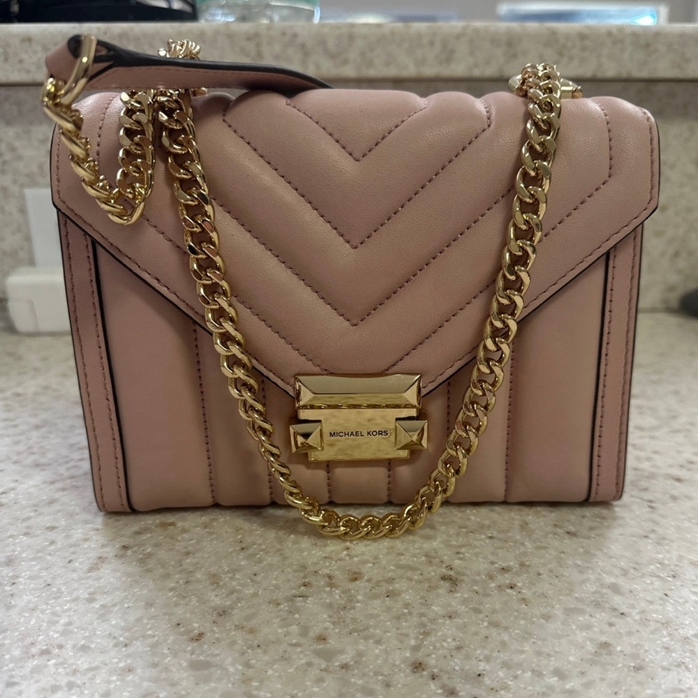 Micheal Kors Whitney
